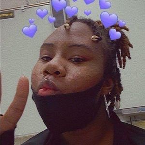 Meet your Posher, Cierra